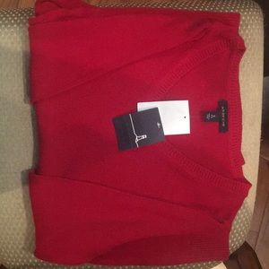 Lands end red sweater new wi/ tags Small